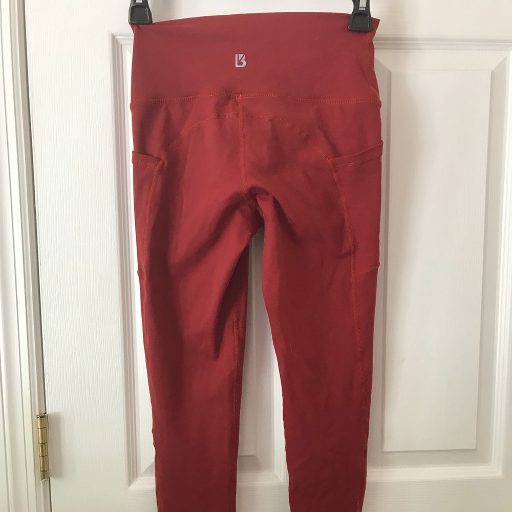 Buffbunny red leggings.